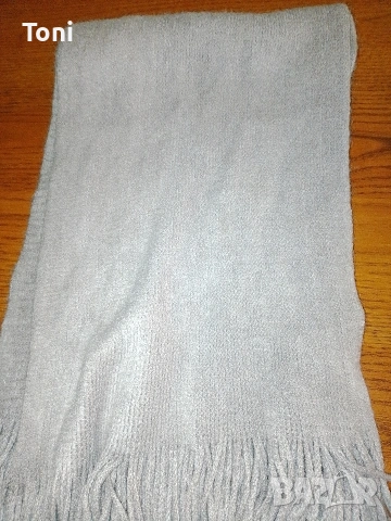 женски шал цената е по договаряне , снимка 2 - Шалове - 53412108