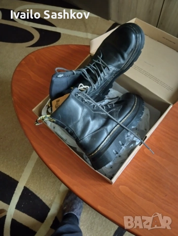 Dr. Martens Tarik 43 номер , снимка 3 - Мъжки боти - 53456704