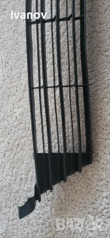 решетка в предната броня за Тойота Корола , снимка 7 - Части - 53797451