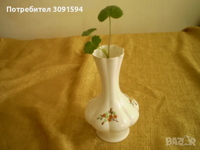 Ваза стар Български костен порцелан, снимка 4 - Други ценни предмети - 50078909