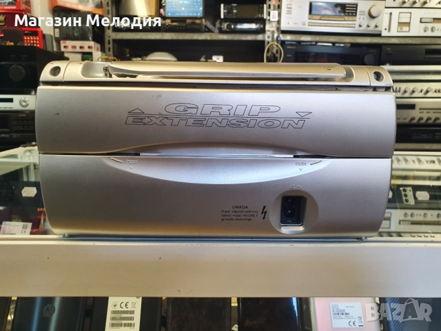 Радио Grundig Music Boy 51 В отлично техническо и визуално състояние., снимка 9 - Радиокасетофони, транзистори - 49430341