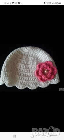 нови плетени шапки.Размер 3-6м 