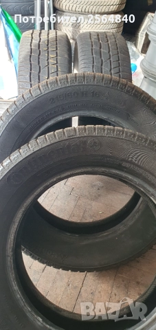 Зимни гуми 215/60/16, снимка 2 - Гуми и джанти - 51618762
