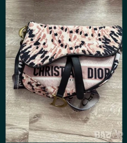 Dior дамска чанта, снимка 4 - Чанти - 50516954
