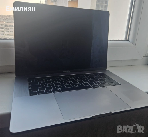 Macbook Pro 15 2019 SixCore  16GB, 4Gb AMD Video