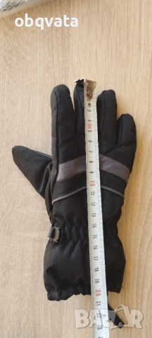 Детски топли водонепромокаеми ръкавици , снимка 2 - Раници - 52983954