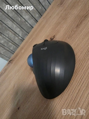 Ергономична мишка Logitech ERGO M575, снимка 7 - Клавиатури и мишки - 53774257