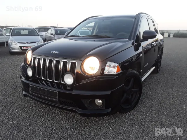 Jeep Compass Sport 2.4i 4x4, снимка 1 - Автомобили и джипове - 48883375