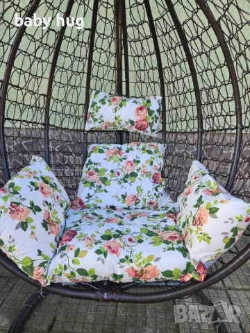 Градинска люлка с възглавници, снимка 4 - Градински мебели, декорация  - 51034035
