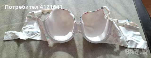 Красив сутиен, НОВ, размер 36 D, снимка 2 - Бельо - 53393775
