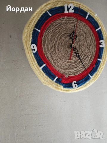 Ръчно изработен стенен часовник от юта - 20х20 см