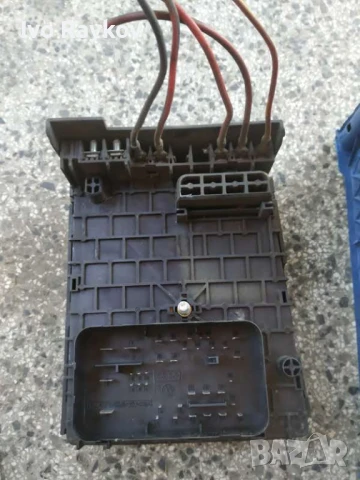 ушонно табло за VW Passat B6 (2005-2011г.). 3C0 937 125, снимка 2 - Части - 50982406