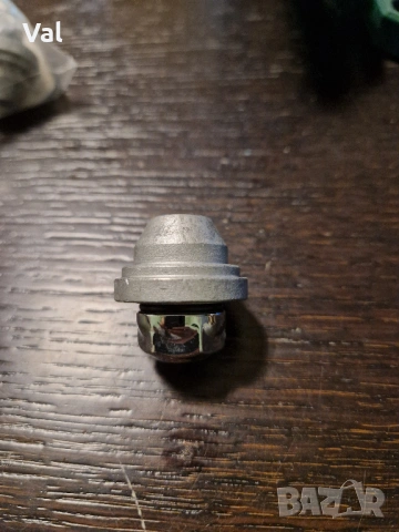 Оригинални секретни гайки за Хюндай и Киа, снимка 7 - Аксесоари и консумативи - 54221206