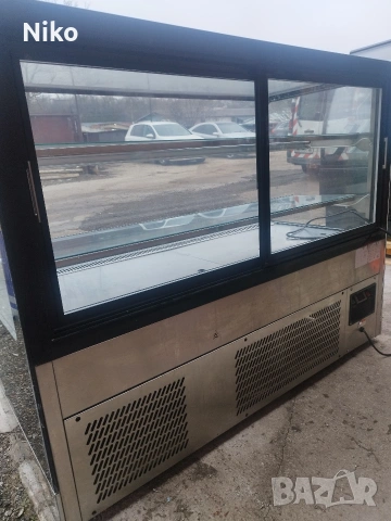 Хладилна витрина , снимка 4 - Хладилни витрини и фризери - 54110562