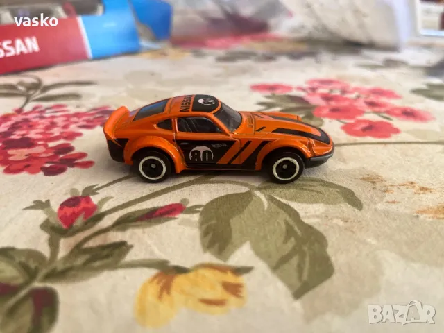 Hotwheels Nissan Fairlady 2, снимка 3 - Колекции - 50342543