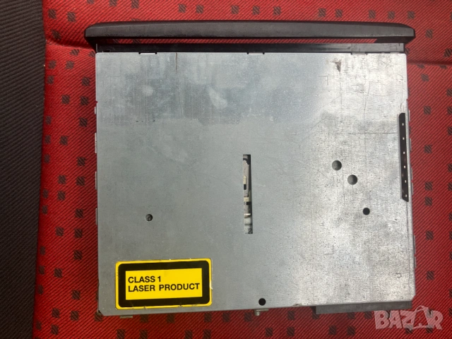 Продавам авторадио Блаупункт, снимка 9 - Радиокасетофони, транзистори - 54024433