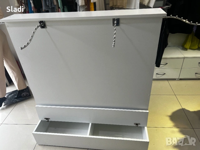 Търговско оборудване, магазин за дрехи, снимка 2 - Стелажи и щандове - 54075916