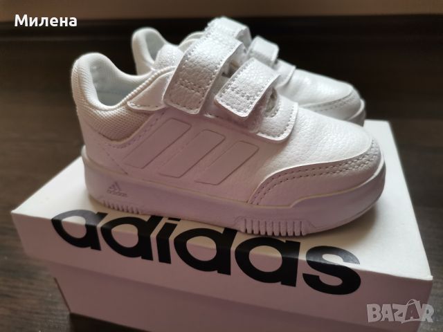 Маратонки adidas , снимка 1 - Детски маратонки - 45427597