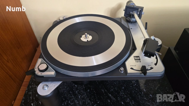 Грамофон Dual 1019, снимка 3 - Грамофони - 54289339