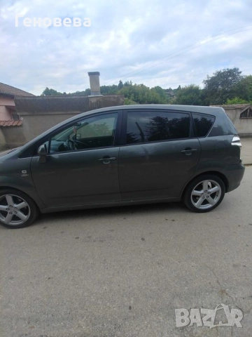 Toyota Corolla Verso, снимка 3 - Автомобили и джипове - 51458161