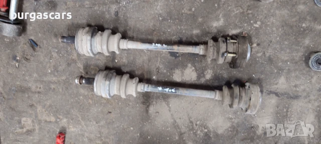 Полуоска задна лява дясна Mercedes C220CDI W203 автоматик - 110лв, снимка 2 - Части - 50766923