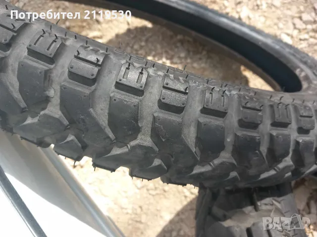 Гуми за мотор, снимка 1