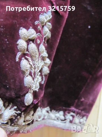 19 век елек , елече ,носия, кадифе и сърма, снимка 9 - Антикварни и старинни предмети - 50928940