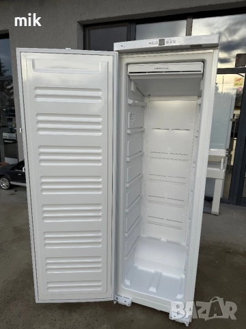 Фризер Либхер No Frost 185 см Като Нов, снимка 3 - Фризери - 52391278