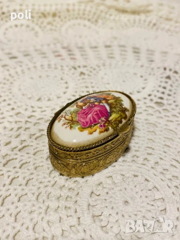 Кутийка за таблетки, снимка 3 - Колекции - 51111771