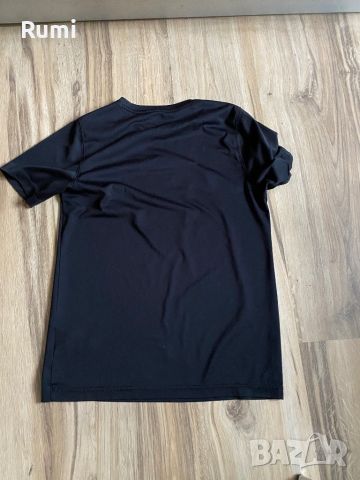 Оригинална черна тениска Umbro ! S, снимка 4 - Детски тениски и потници - 45700783