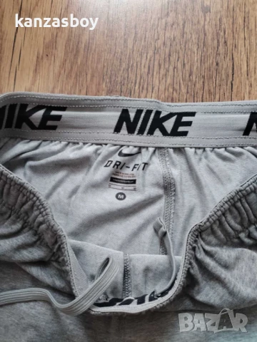 Nike - страхотни мъжки панталони M, снимка 4 - Спортни дрехи, екипи - 51045000