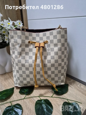 Стилна дамска чанта , снимка 2 - Чанти - 54281620