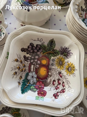 Английски порцеланов сервиз Spode “Reynolds” –  60 части, снимка 11 - Сервизи - 53781931