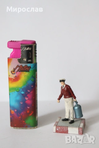 ATLAS ФИГУРКА ВОЙНИК ПОЖАРНИКАР?? МОДЕЛ ПОЖАРНА, снимка 4 - Колекции - 53237405