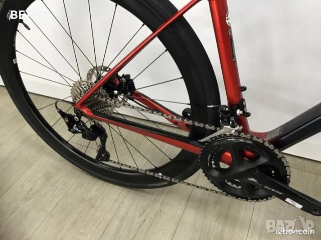 Шосеен велосипед Giant Defy Advanced Pro - 28" * 2x11 * Carbon * Shimano 105 * , снимка 2 - Велосипеди - 54128473
