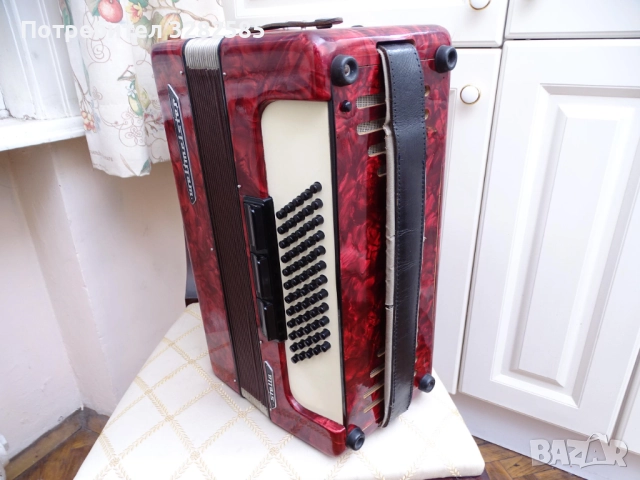 Акордеон Велтмайстер Стела 60 баса, снимка 10 - Акордеони - 52606582