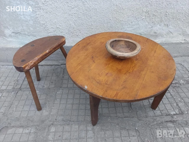 Старинни, масичка, столче и гаванка. 