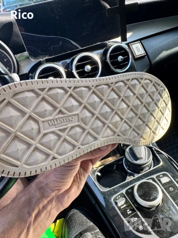 Valentino Garavani Оригинални Маратонки!, снимка 8 - Ежедневни обувки - 51293919
