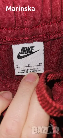 Nike долнище, снимка 2 - Спортни дрехи, екипи - 48352102