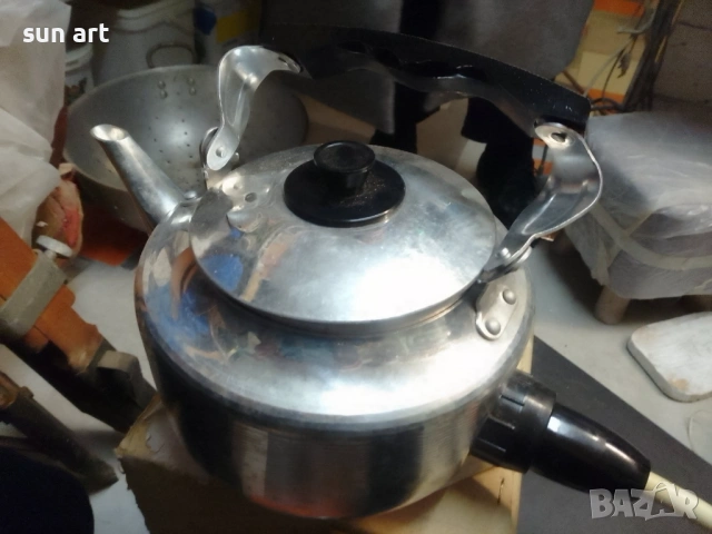 електрически чайник