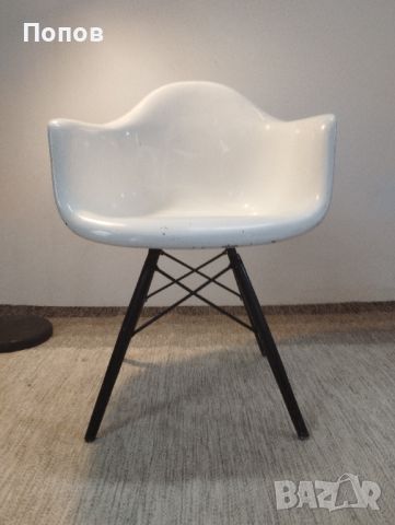 СТОЛ EAMES HERMAN MILLER DAX ОТ ФИБРОСТЪКЛО , снимка 8 - Столове - 45983956