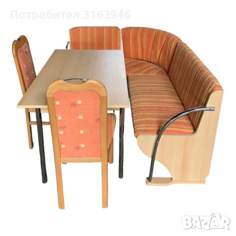 Кухненски ъгъл ,маса и два стола, снимка 1 - Дивани и мека мебел - 45368063