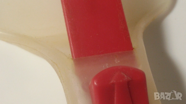 Ретро пластмасова шпатула за торти и подобни неща, с механизъм за избутване, снимка 12 - Антикварни и старинни предмети - 51708936