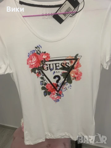 Тениска Guess размер М, снимка 3 - Тениски - 50449528
