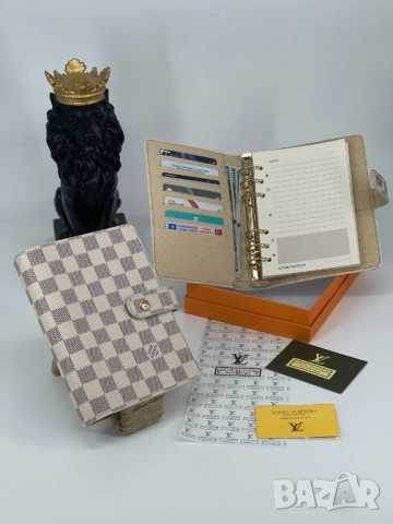 визитник и тефтер в кутия от естествена кожа louis vuitton