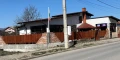 Продава се имот с работещ бизнес в село Петково (Софийска област), снимка 1