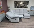 Сив ъглов диван от плат La-z-boy с електрически релаксиращ механизъм, снимка 11