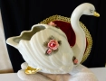 Фигура,ваза Лебед дрезденски порцелан,рози. , снимка 13