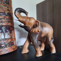 Дървен слон, снимка 1 - Статуетки - 45767429
