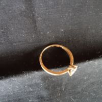 дамски златен пръстен, снимка 1 - Пръстени - 45298613